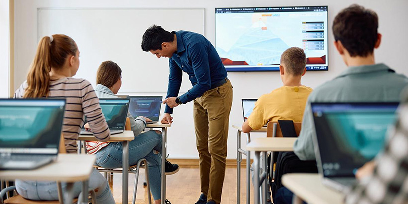 Technology Integration in Modern Classrooms